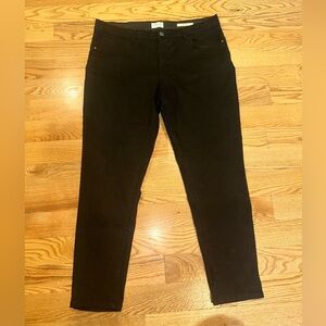Classic Black Skinny Jeans for Women